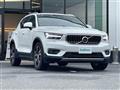 2022 Volvo XC40