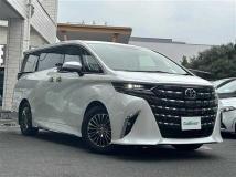 2023 Toyota Alphard Hybrid