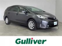 2017 Toyota PRIUS α