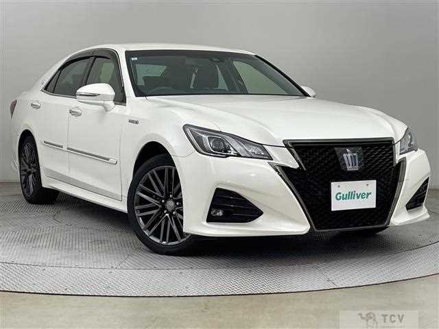 2018 Toyota Crown Hybrid
