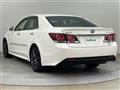 2018 Toyota Crown Hybrid