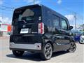 2016 Daihatsu WAKE