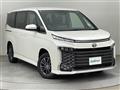 2025 Toyota Voxy