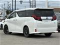 2018 Toyota Alphard Hybrid