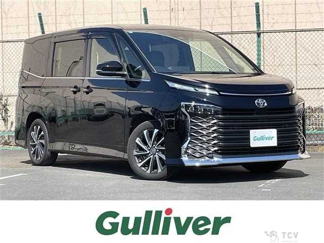 2022 Toyota Voxy