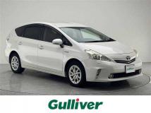 2011 Toyota PRIUS α