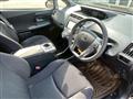2015 Toyota PRIUS α