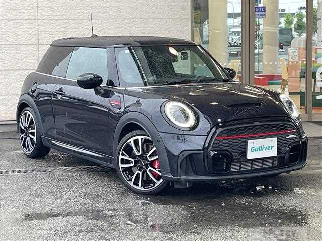 2022 BMW MINI