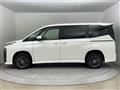 2025 Toyota Voxy
