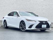 2019 Lexus ES