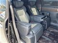 2023 Toyota Alphard Hybrid