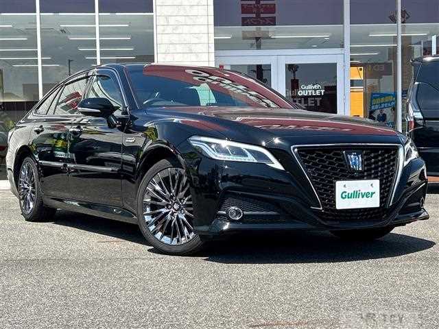 2020 Toyota Crown Hybrid
