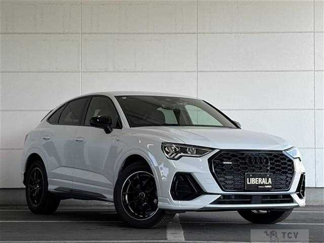 2022 Audi Q3