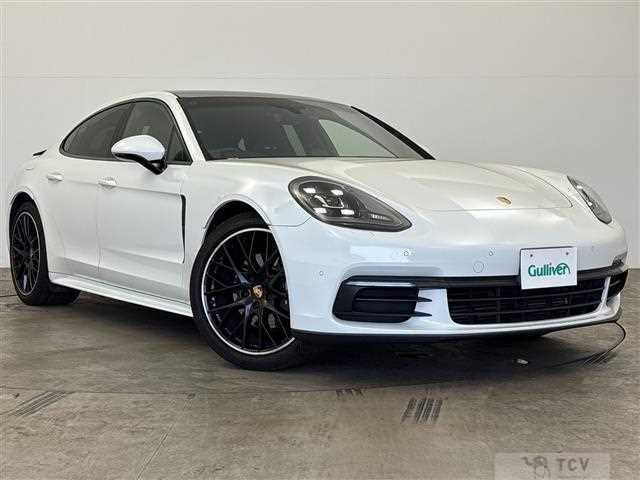 2017 Porsche Panamera