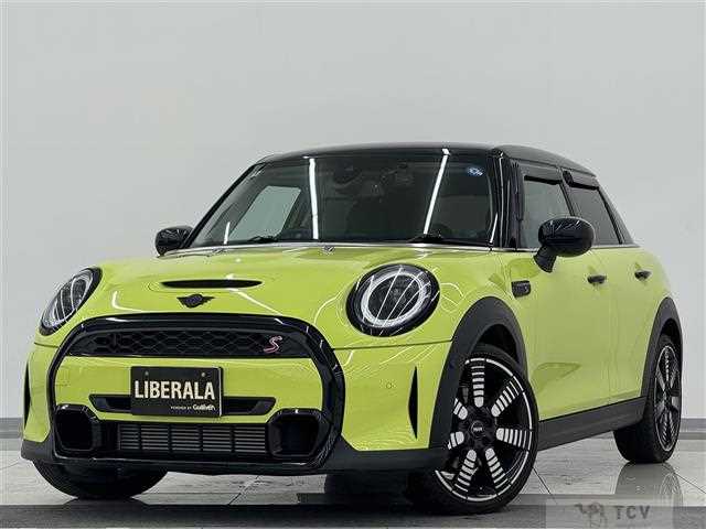 2022 BMW MINI