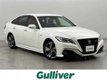 2020 Toyota Crown Hybrid