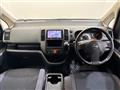 2007 Nissan Serena