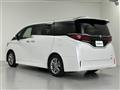 2023 Toyota Alphard Hybrid