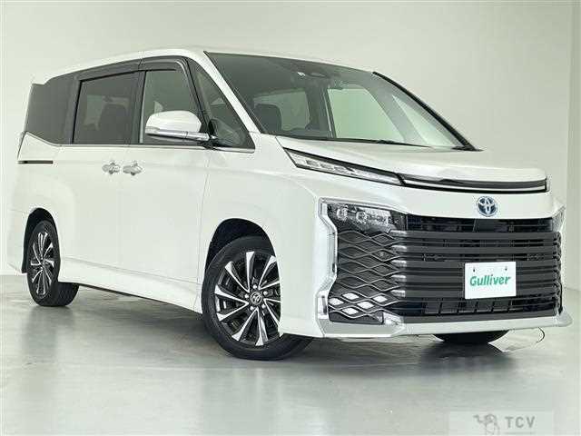 2022 Toyota Voxy