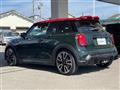 2022 BMW MINI