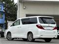 2013 Toyota Alphard