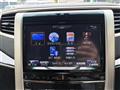 2013 Toyota Alphard