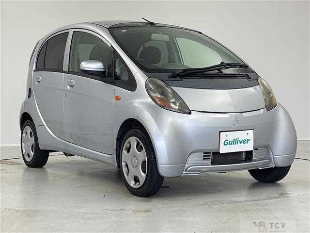 2010 Mitsubishi i