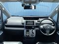 2010 Toyota Voxy