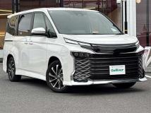2022 Toyota Voxy