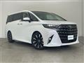 2023 Toyota Alphard Hybrid