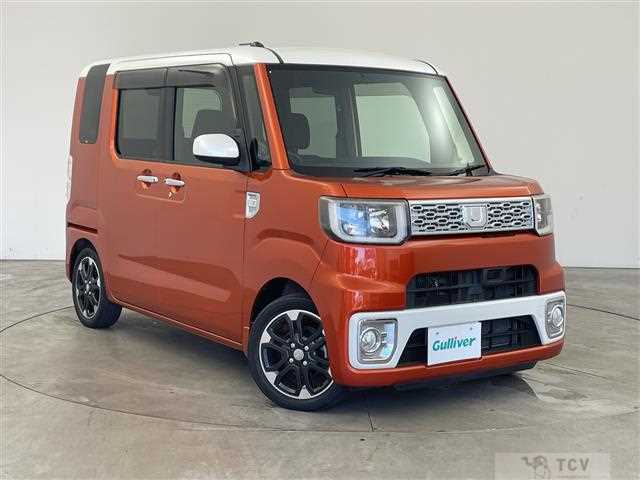2015 Daihatsu WAKE