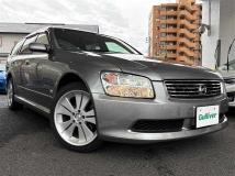 2005 Nissan Stagea