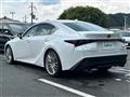 2021 Lexus IS