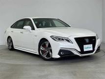 2018 Toyota Crown Hybrid