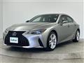 2021 Lexus IS