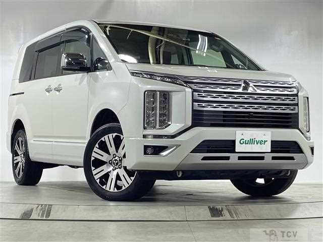 2020 Mitsubishi Delica D5