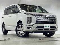2020 Mitsubishi Delica D5