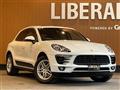 2016 Porsche Macan