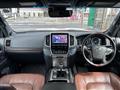 2016 Toyota Land Cruiser