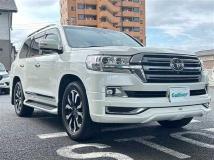 2016 Toyota Land Cruiser