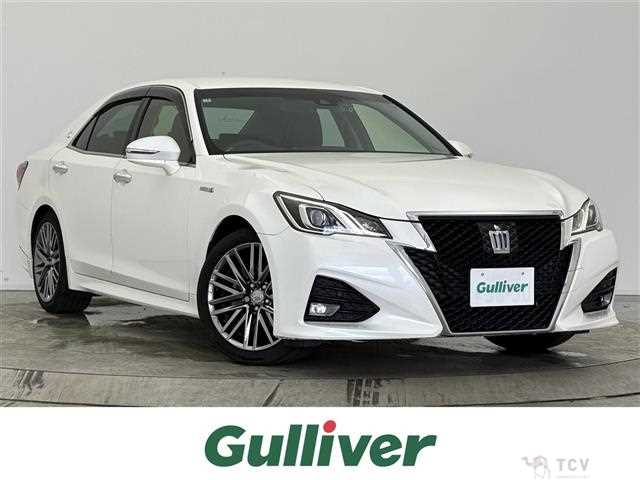 2017 Toyota Crown Hybrid
