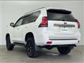 2021 Toyota Land Cruiser Prado