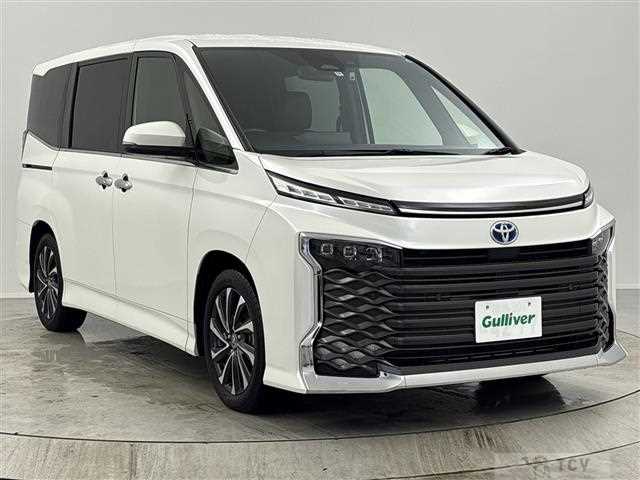 2022 Toyota Voxy