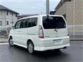 2005 Nissan Serena