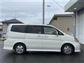 2005 Nissan Serena