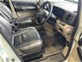 2005 Nissan Serena
