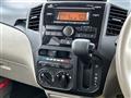 2012 Nissan ROOX