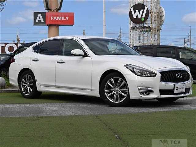 2015 Nissan Fuga