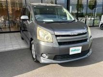 2008 Toyota Noah