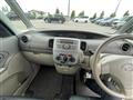 2011 Daihatsu Tanto